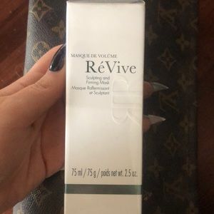 Re’Vive sculpting and firming mask